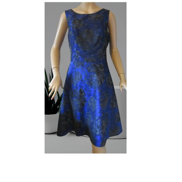 Vera Wang Fit & Flare Blue Sleeveless Dress Women's Size 10 - Picture 1 of 3